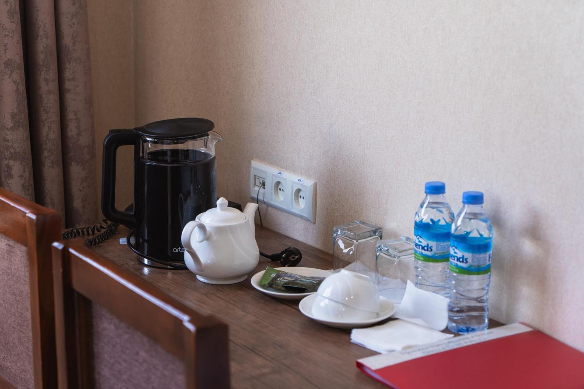 Tourist Inn Hotel Tachkent Extérieur photo