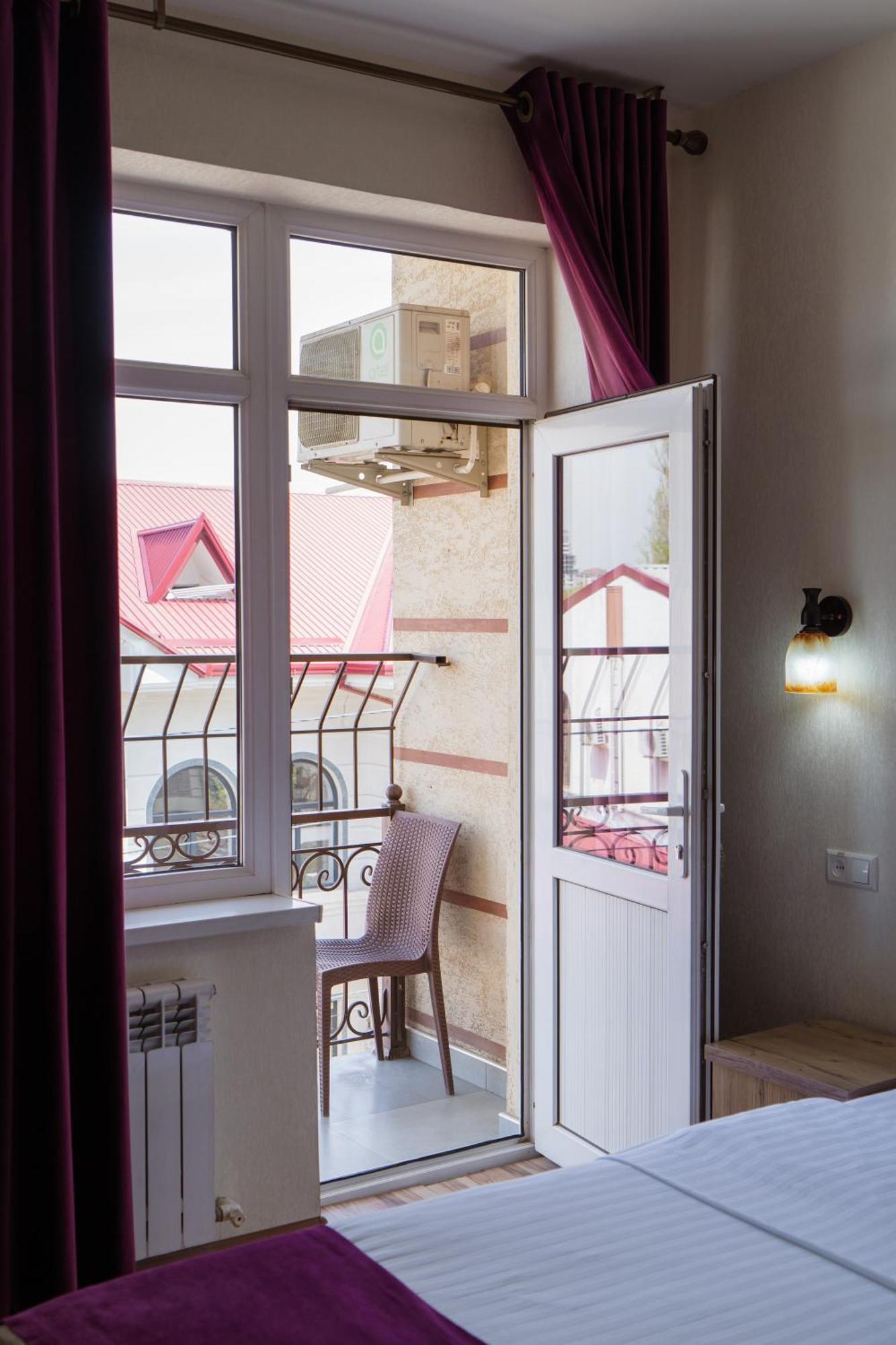 Tourist Inn Hotel Tachkent Extérieur photo